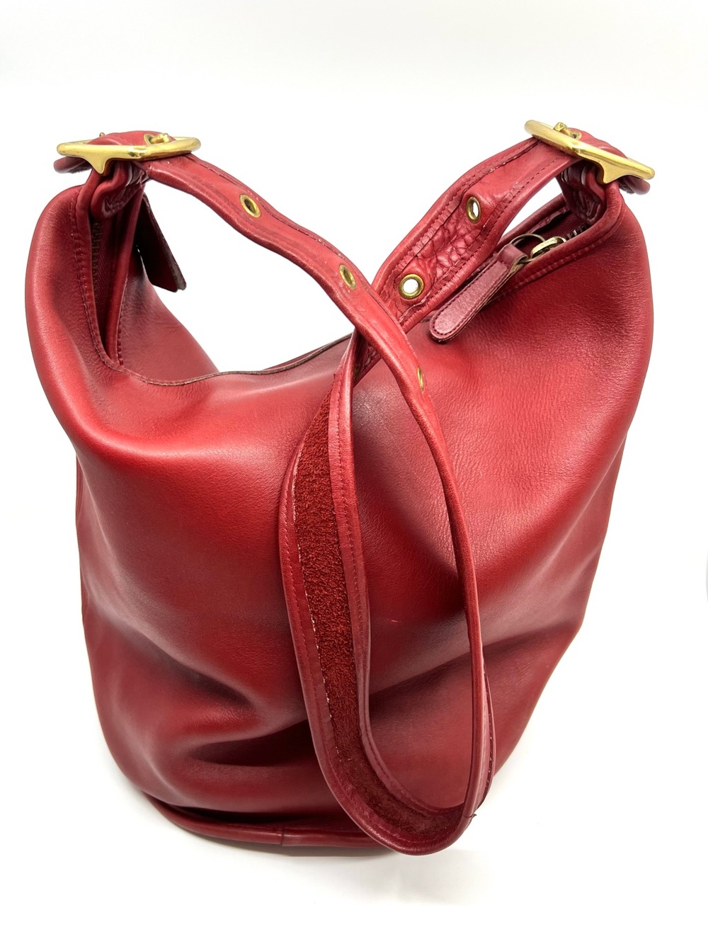 Coach Vintage Duffle Sac (Style 9085) Red Glove-tanned Leather Bucket Bag